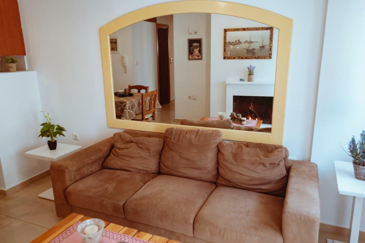 Sun Βy Τhe Sea 100M From The Beach Apartment Agia Pelagia  Exterior photo