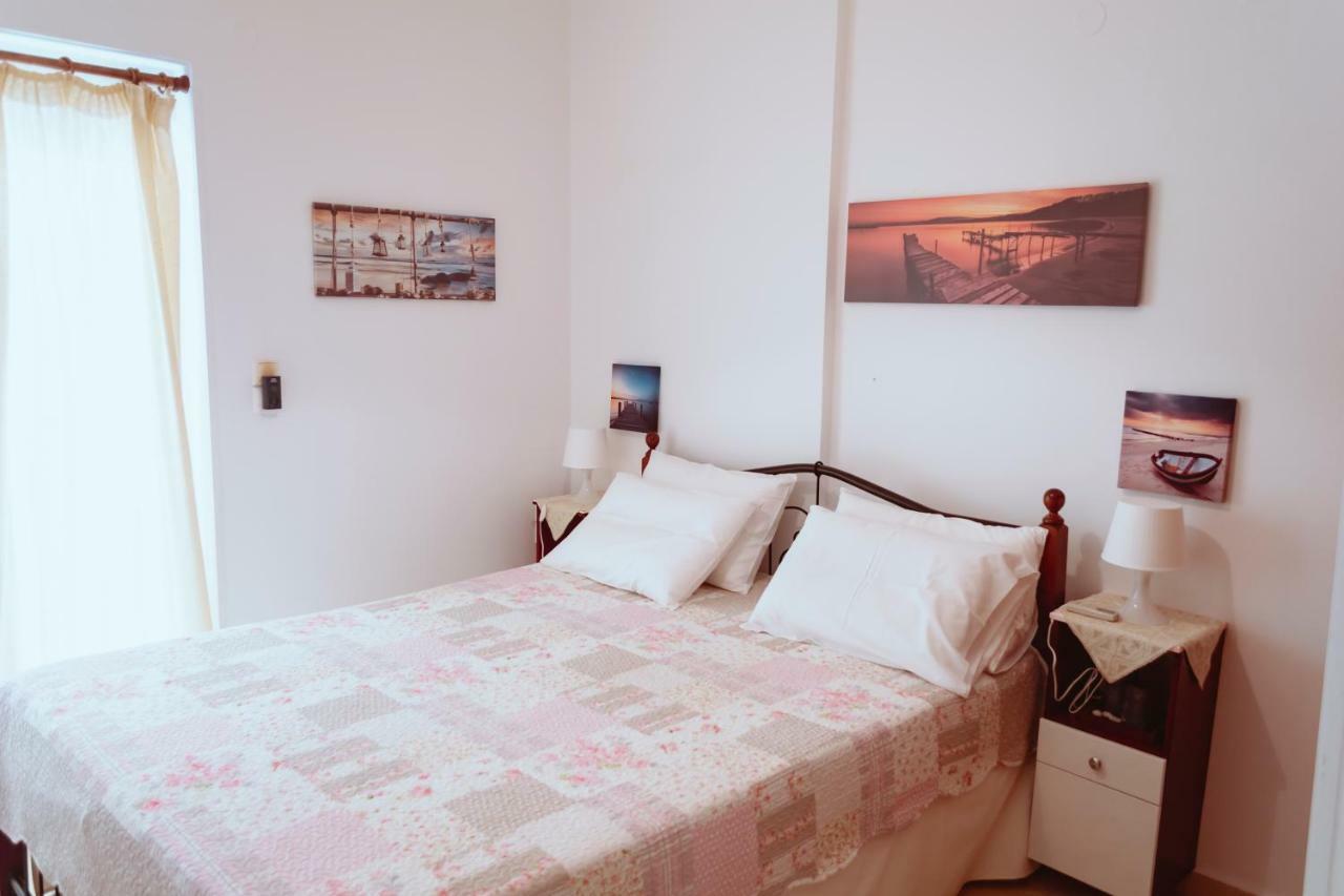 Sun Βy Τhe Sea 100M From The Beach Apartment Agia Pelagia  Exterior photo